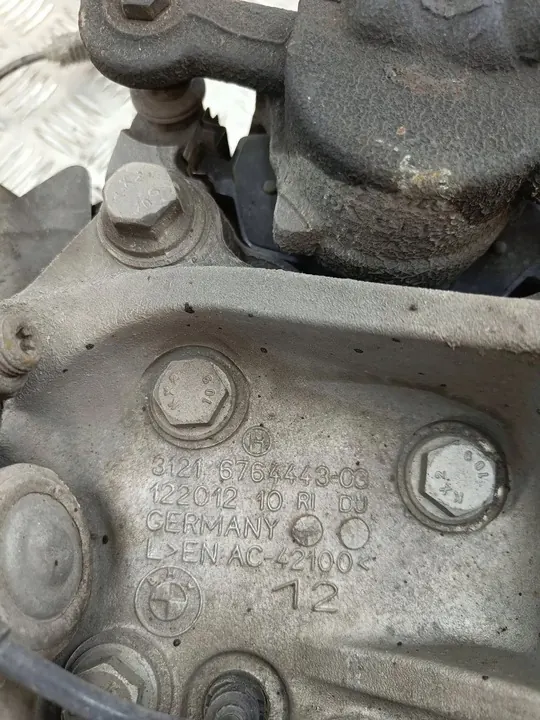 BMW 1 E81 E87 2009 Mozzo ruota anteriore image 9