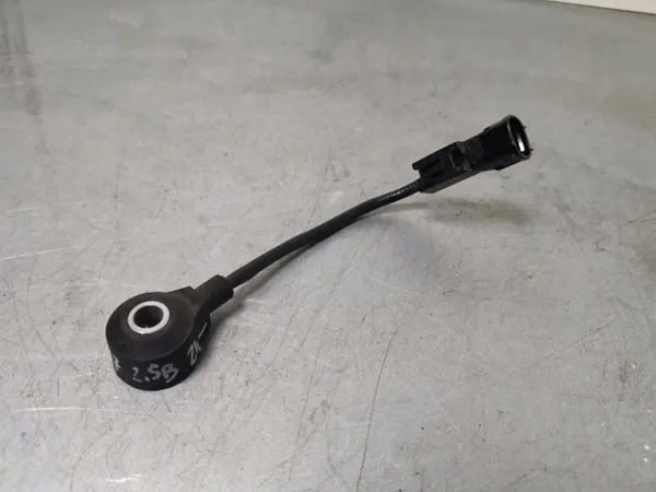 Subaru OE Klopfsensor OEM FBZ15173 - Gebraucht image 2