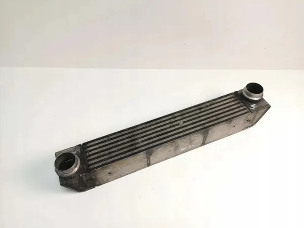 Radiador intercooler OEM 7787446 para BMW E60 M57 image 2