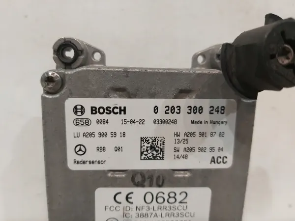 Sensor Radar Mercedes OEM A2059005918 Usado image 3