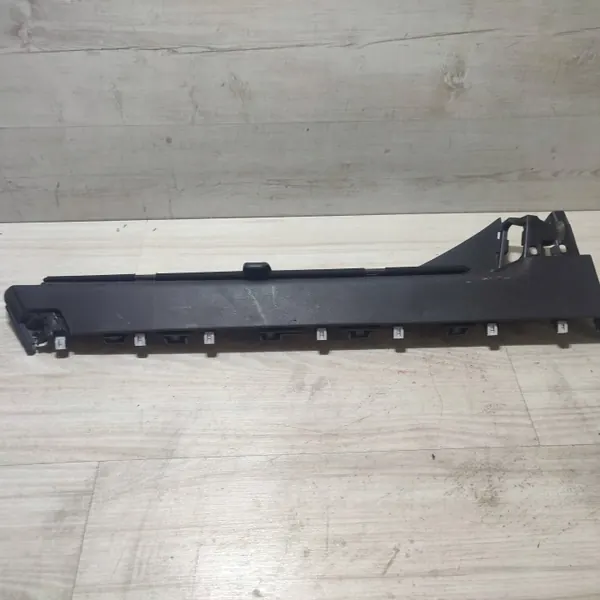 Guide de rouleau arrière gauche OEM 9818685777 Peugeot Rifter image 2