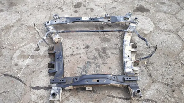 Sous-châssis avant 1.6SCE Dacia Duster I image 4