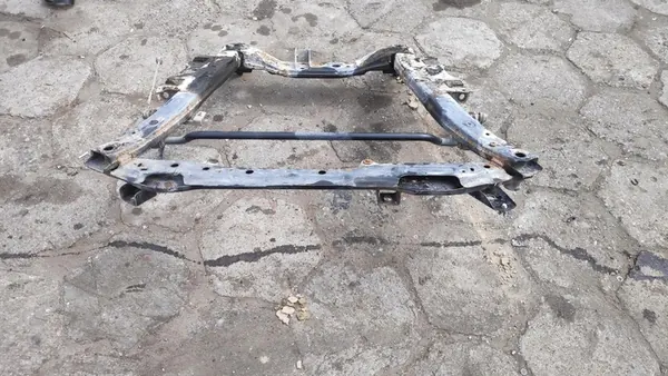 Sous-châssis avant 1.6SCE Dacia Duster I image 7