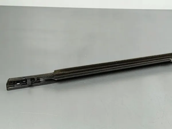 Junta ventana trasera Kia OE OEM FOB41954 image 4