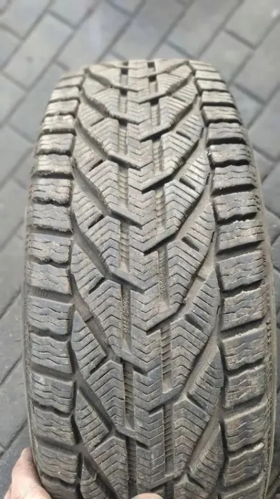 OEM 20560R16 takakonttikori Renault Megane III:lle image 5
