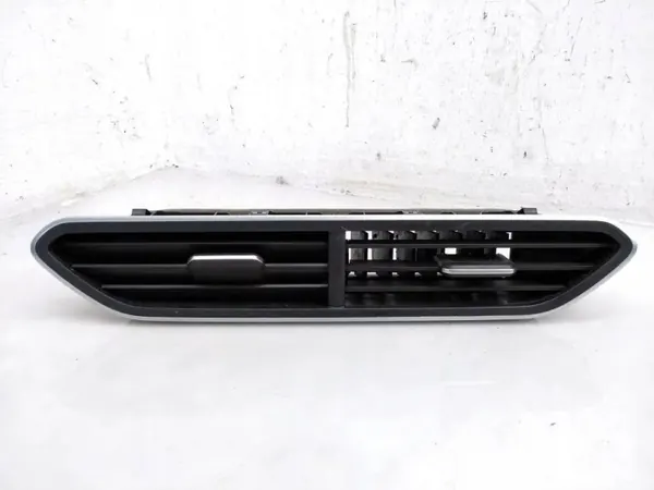 VW ID.3 console luchtinlaat OEM 10A819728 - Gebruikt image 5