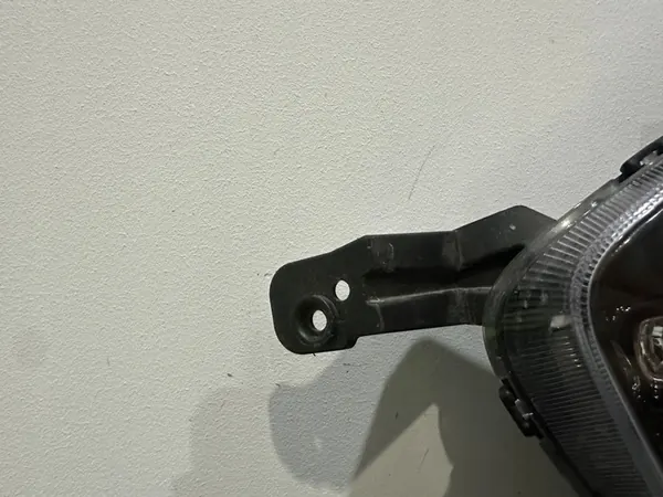 FARO HALÓGENO ESQUERDO HYUNDAI IONIQ DRL image 3