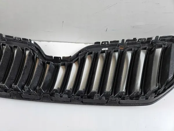 SKODA YETI 5L0 Front Bumper Grill 5L0853668B image 5