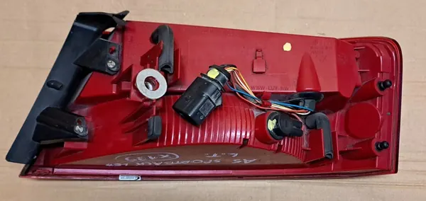 AUDI A5 8T SPORTBACK LUZ TRASERA IZQUIERDA 8T8945095D image 7