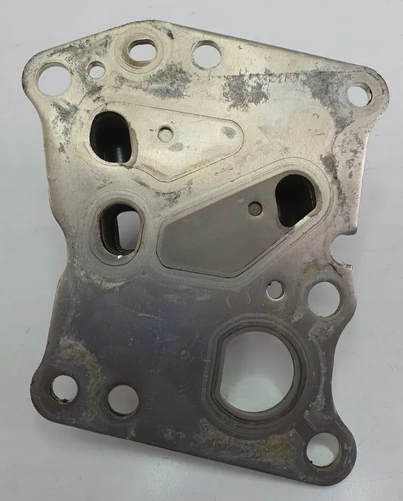 Oliekoeler Mercedes W204 CGI A2711880301 image 2