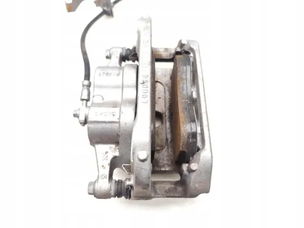 Audi Q4 Etujarrupuristin OEM 1EA615105Q Käytetty image 5