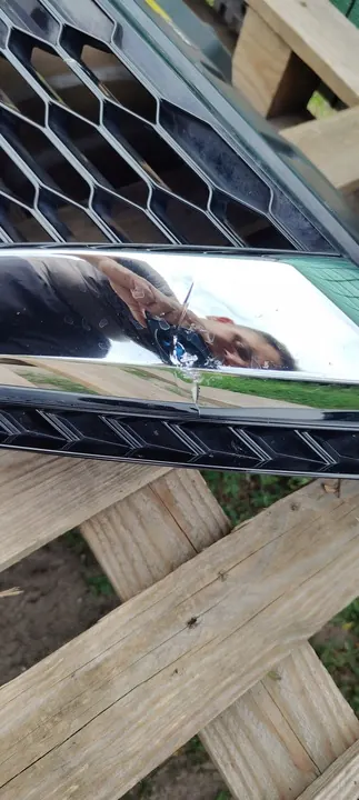 Griglia paraurti anteriore Nissan Qashqai II J11 Lift 17- OEM image 2