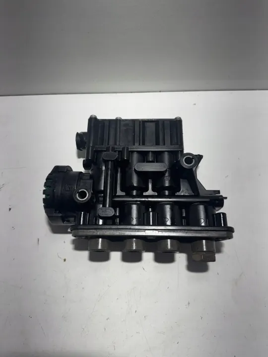 ECAS Luftfeder-Ventil Ford F-Max - OEM Zawór Poduszek image 2