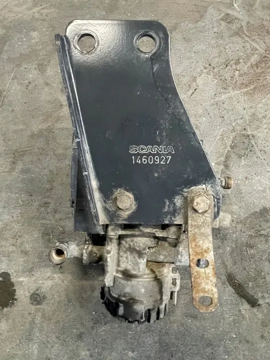 Vanne de modulateur de frein EBS Scania P380 2009-2012 OEM 1879275 image 2