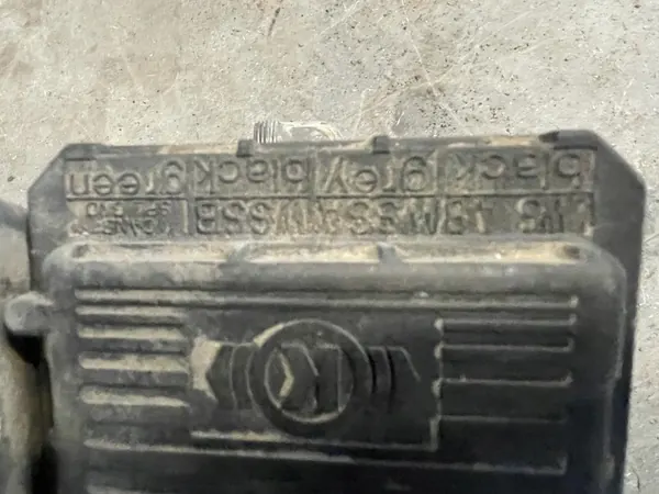 Vanne de modulateur de frein EBS Scania P380 2009-2012 OEM 1879275 image 3