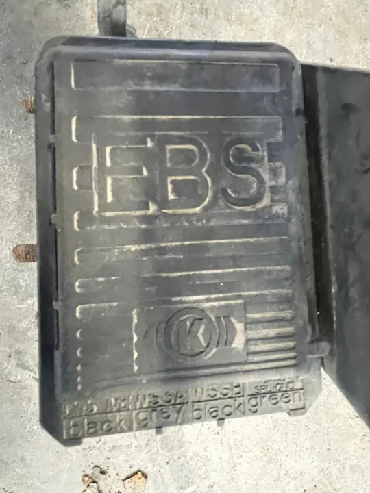 Vanne de modulateur de frein EBS Scania P380 2009-2012 OEM 1879275 image 6