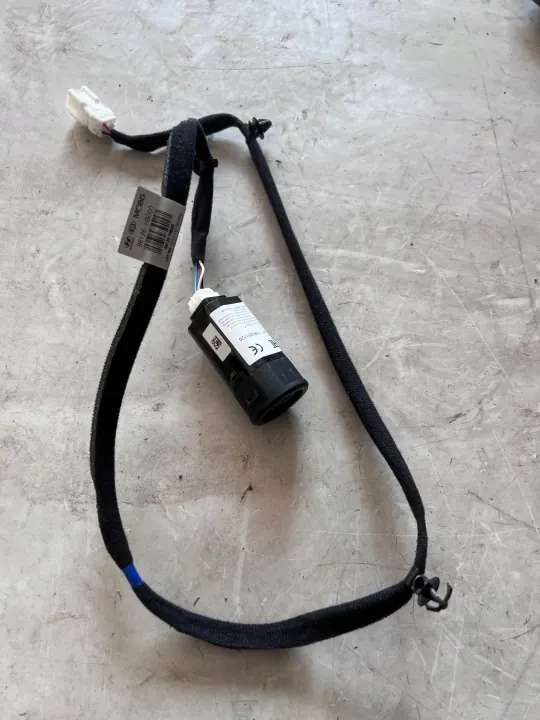 USB-laddningsportuttag OEM 96125-H8000 Kia Stonic image 2