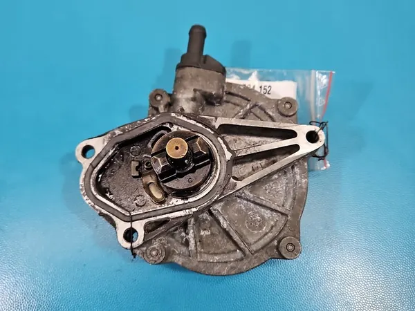 Imupumppu Hyundai I40 1.7 CRDI image 2