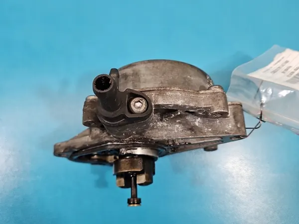 Imupumppu Hyundai I40 1.7 CRDI image 3