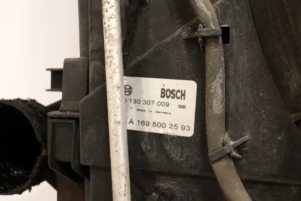 Waterkoeler Mercedes W245 2.0 CDI A1695001703 image 9