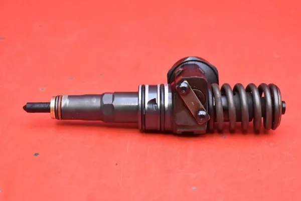Bomba de inyección OEM 038130073BN para Skoda Octavia II image 4