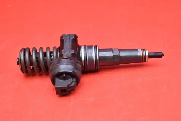 Bomba de inyección OEM 038130073BN para Skoda Octavia II image 6