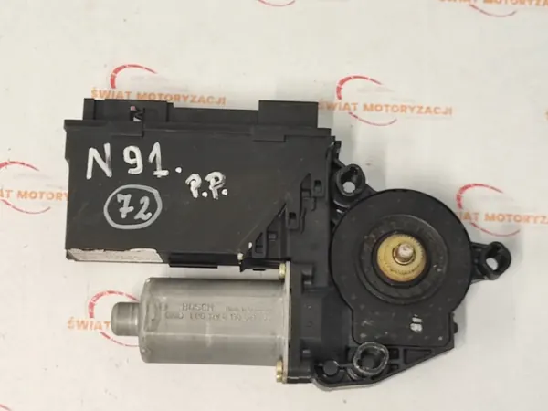 Motor de ventana delantera derecha Porsche OE 3D2959793A image 2