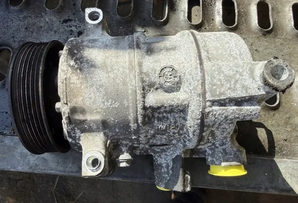 Compressor AC usado OEM 5N0820803H para VW Audi image 7