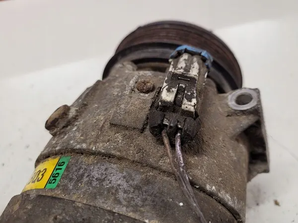 Ilmastointikompressori OPEL VECTRA C ESTATE 1.9L diesel image 6