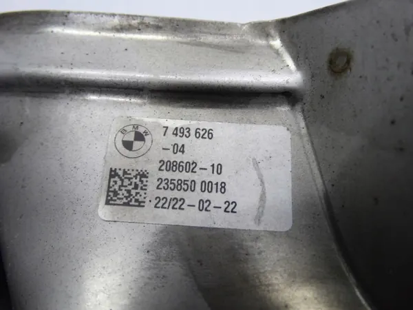 BMW X5 G05 2018+ Embouts d'échappement OEM 7493625/7493626 image 10