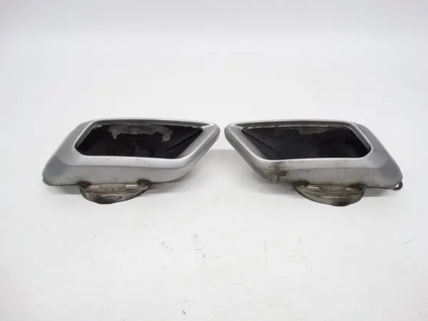 BMW X5 G05 2018+ Embouts d'échappement OEM 7493625/7493626 image 3