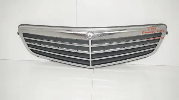 Puskurin ritilä OEM 360192645 Mercedes W204 2007-2011 image 8