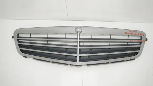 Puskurin ritilä OEM 360192645 Mercedes W204 2007-2011 image 9