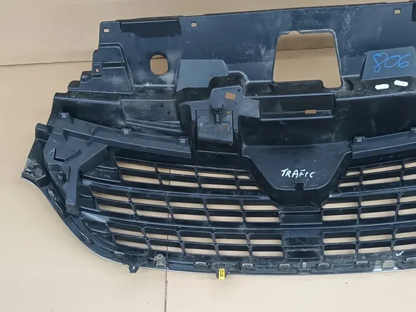 RENAULT TRAFIC III LIFT grill 2019 - 2021 image 7