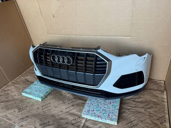 AUDI Q3 Paraurti Anteriore PDC Installazione Griglia Completa OEM image 2