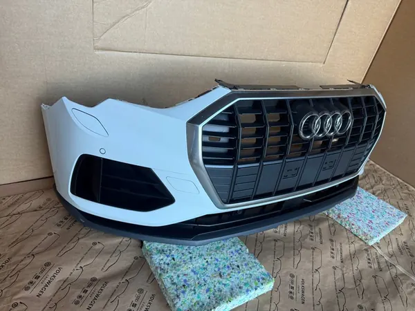 AUDI Q3 Paraurti Anteriore PDC Installazione Griglia Completa OEM image 3