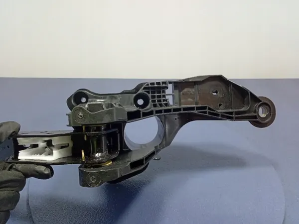 Pédale de Frein Skoda OEM 1EB723058J - État Utilisé image 8