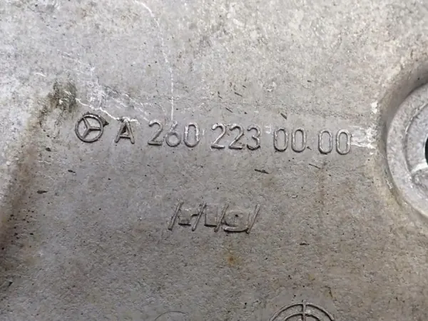 OEM A2602230000 Halvaxels Stödlager Begagnad image 4