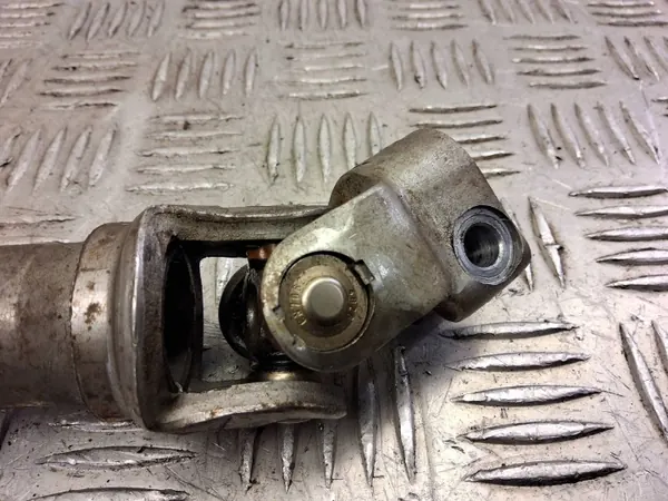 OEM 8K2419753C Lenksäulengelenk für Audi A5 image 3