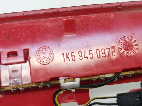 VW Golf 5 Plus Kolmas Jarrunvalo OEM 1K6945097B image 5