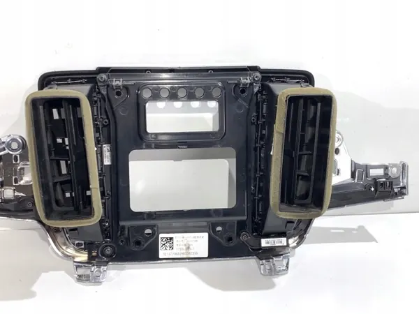 Rejilla ventilación delantera OEM 31366590 para Volvo S90 II image 4