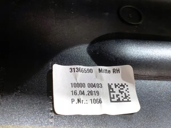 Rejilla ventilación delantera OEM 31366590 para Volvo S90 II image 6