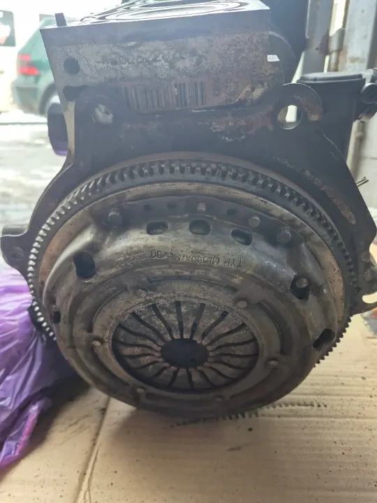 Bloque Motor Skoda Fabia II 1.4 OEM 030103019AC image 4
