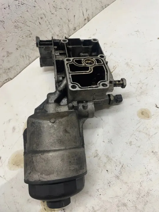 Gebrauchte BMW Ölfilterbasis OEM 750330620 für 5 E39 image 4