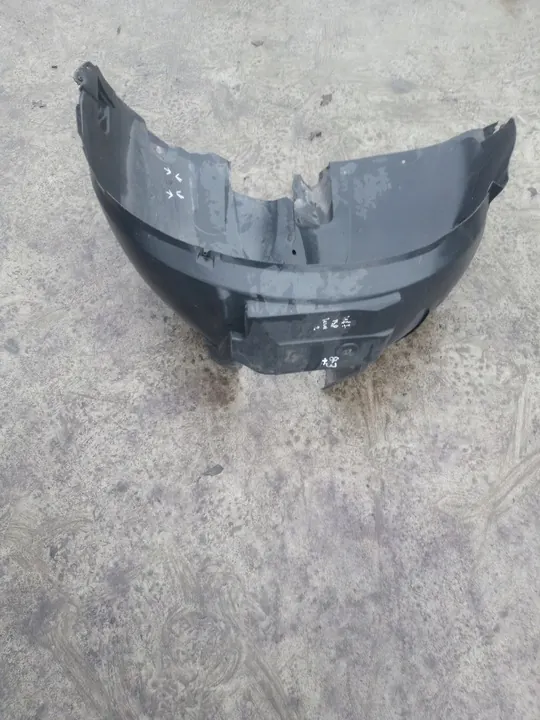 Left Front Wheel Arch Audi A4 B8 Lift 8K0821171L image 4