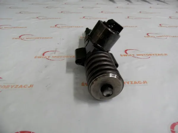 Pompe à injection Audi OE 03G130073G+ 2.0 TDI image 5