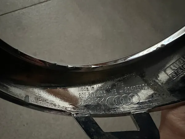 Acabamento de escape esquerdo Audi SQ5 Sportback 21- OEM 80F807833 image 3