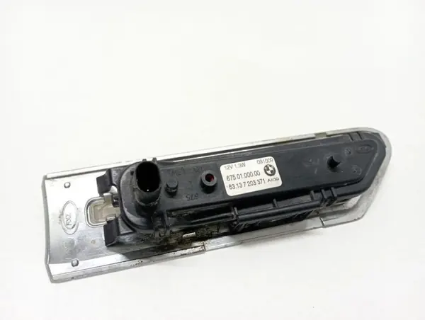 Pisca de para-lama direito OEM 6750100000 para BMW Série 7 image 3