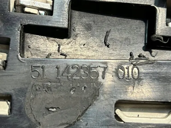 Blinkergrill rechts OEM 2357010 für Mini F55/F56 image 4