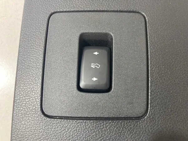 OEM FL3B-15044F08 stuurkolomafdekking Ford F150 image 6